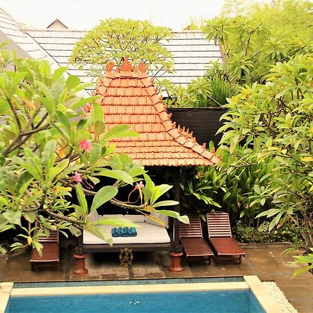 The Nibbana Villas Seminyak Dış mekan fotoğraf