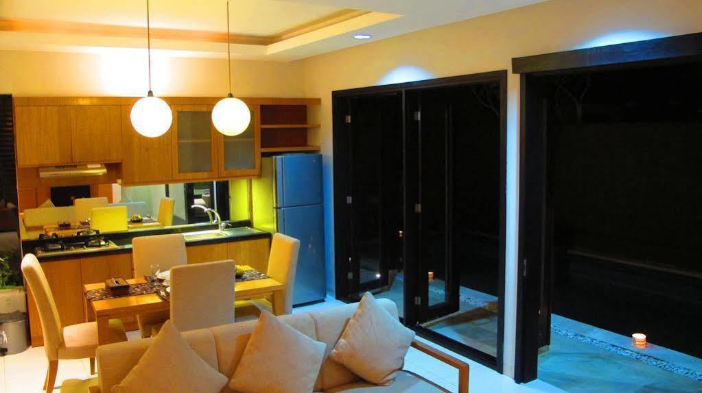 The Nibbana Villas Seminyak Dış mekan fotoğraf