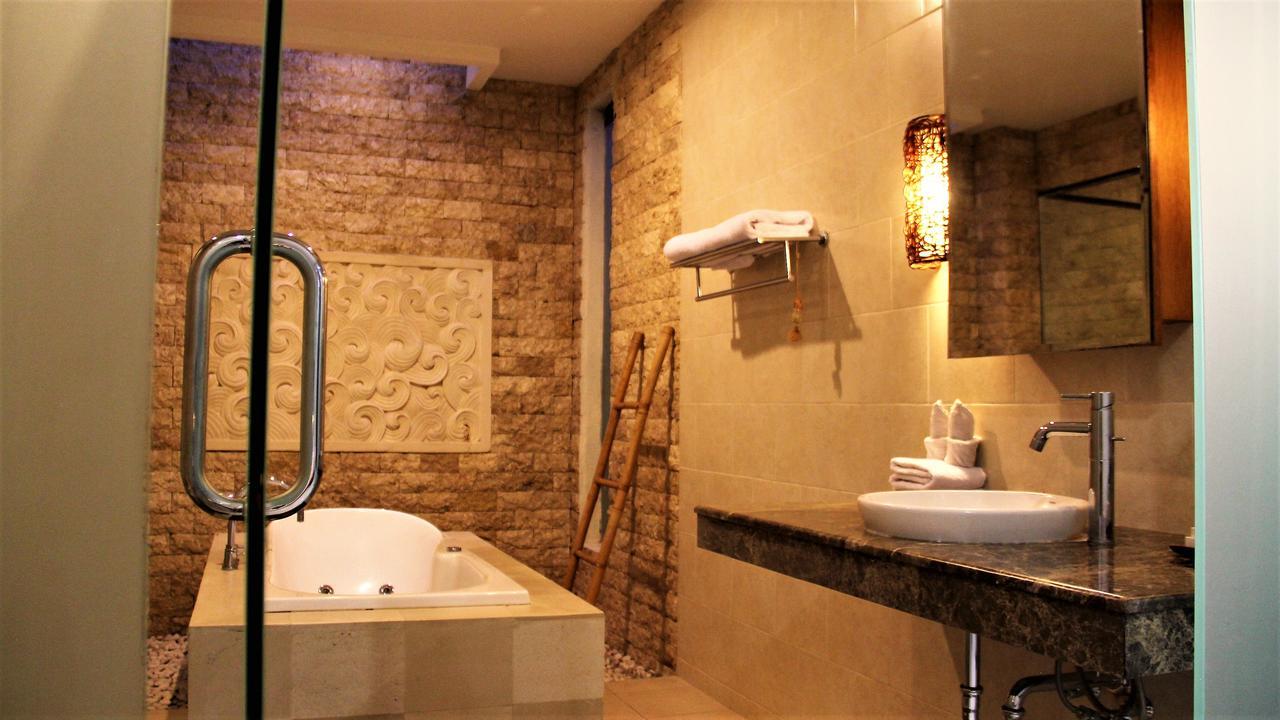 The Nibbana Villas Seminyak Dış mekan fotoğraf